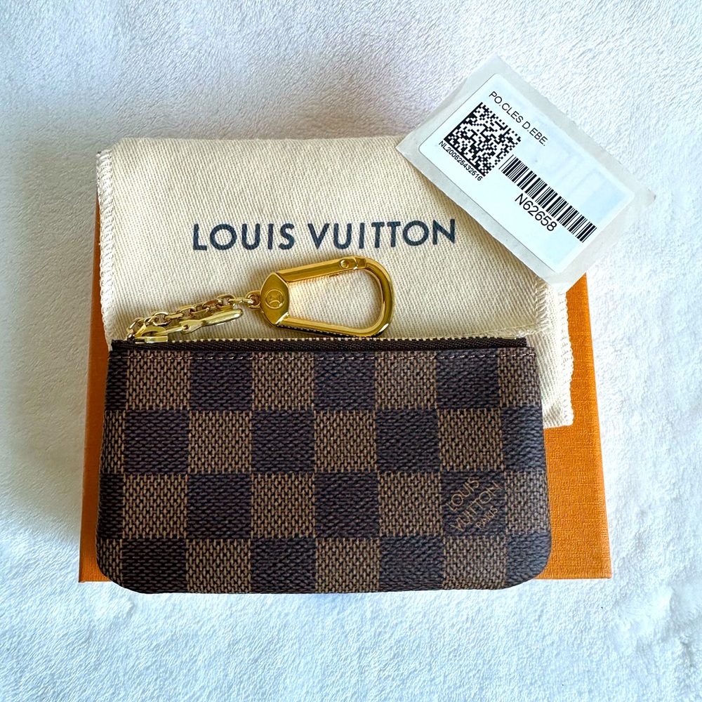 Authentic Louis Vuitton Damier Ebene Key Pouch Cles Made in France- NWT